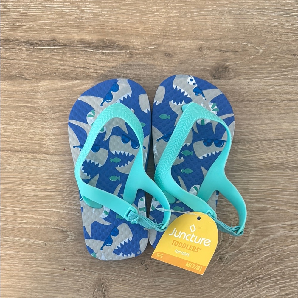 Kids Shark Print Flip Flops - Blue and Green SIZE M 7/8 NWT